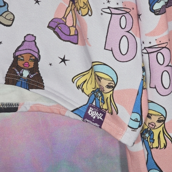 Cakeworthy x Bratz Print White Crop Hoodie Size 3XL - Picture 3 of 10